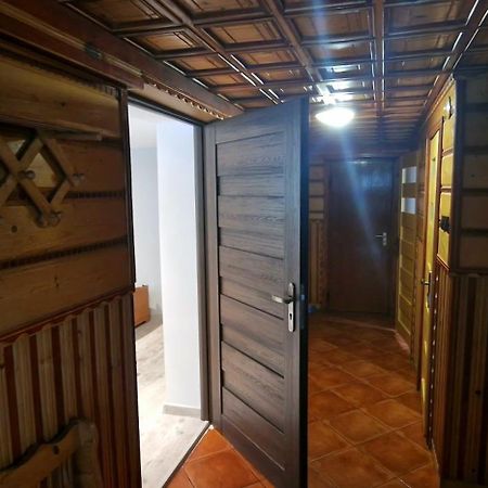 Apartament Lesny โนวือตาร์ก ภายนอก รูปภาพ