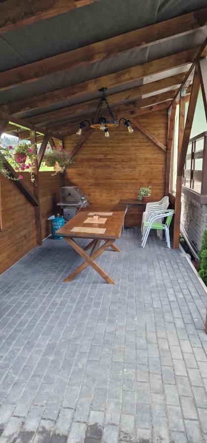 Apartament Lesny โนวือตาร์ก ภายนอก รูปภาพ