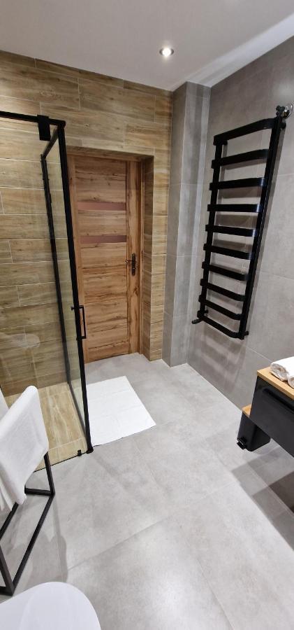 Apartament Lesny โนวือตาร์ก ภายนอก รูปภาพ